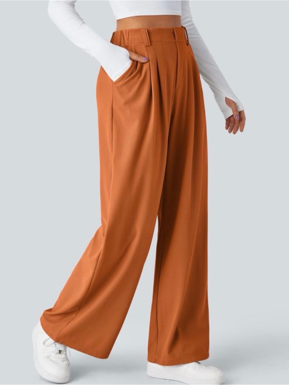 HALARA Wide-Leg Pleated Pants in Rust